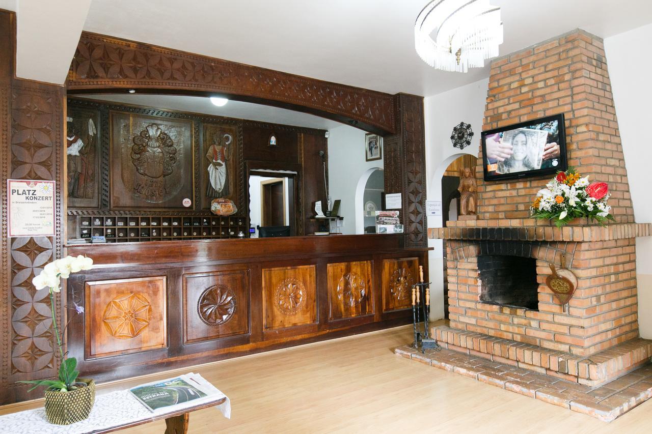 Hotel 13 Linden Treze Tílias Zewnętrze zdjęcie