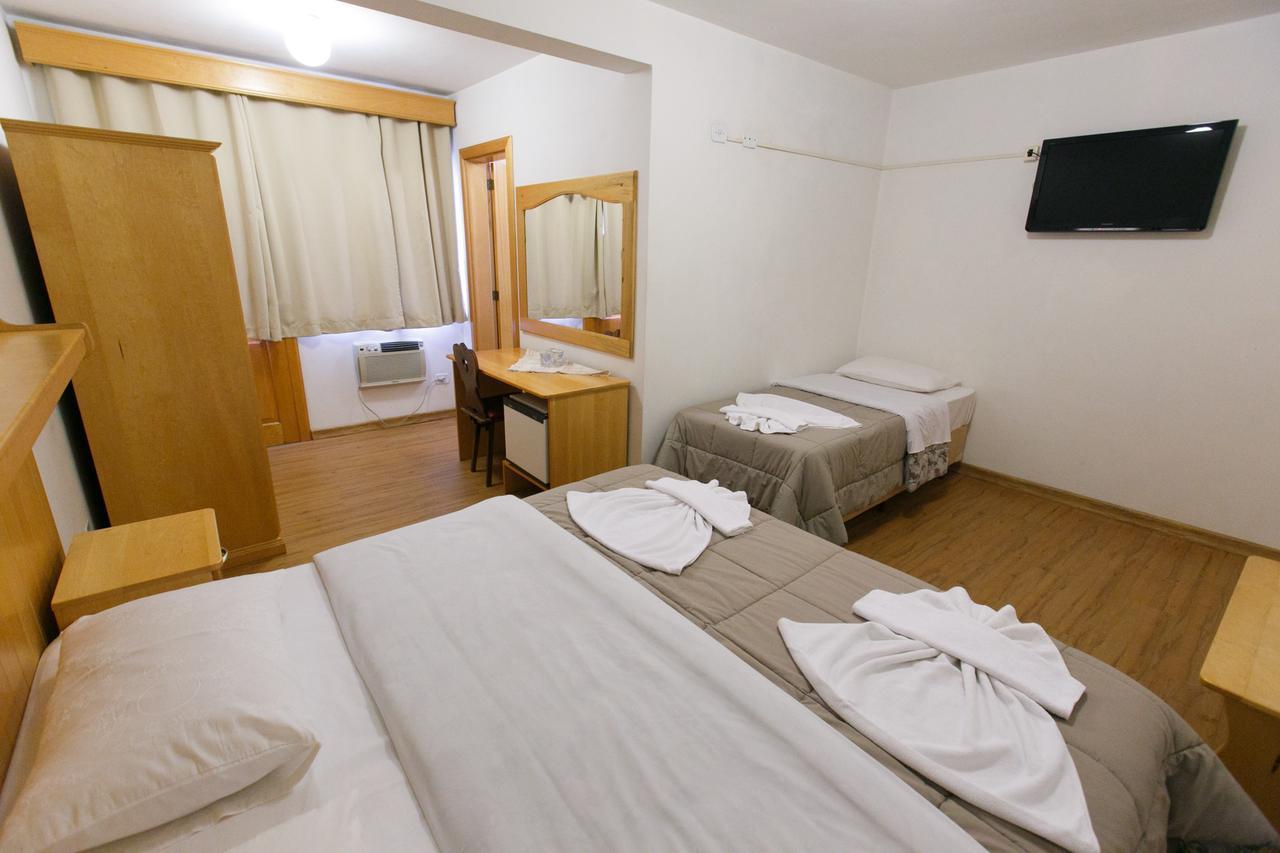 Hotel 13 Linden Treze Tílias Zewnętrze zdjęcie