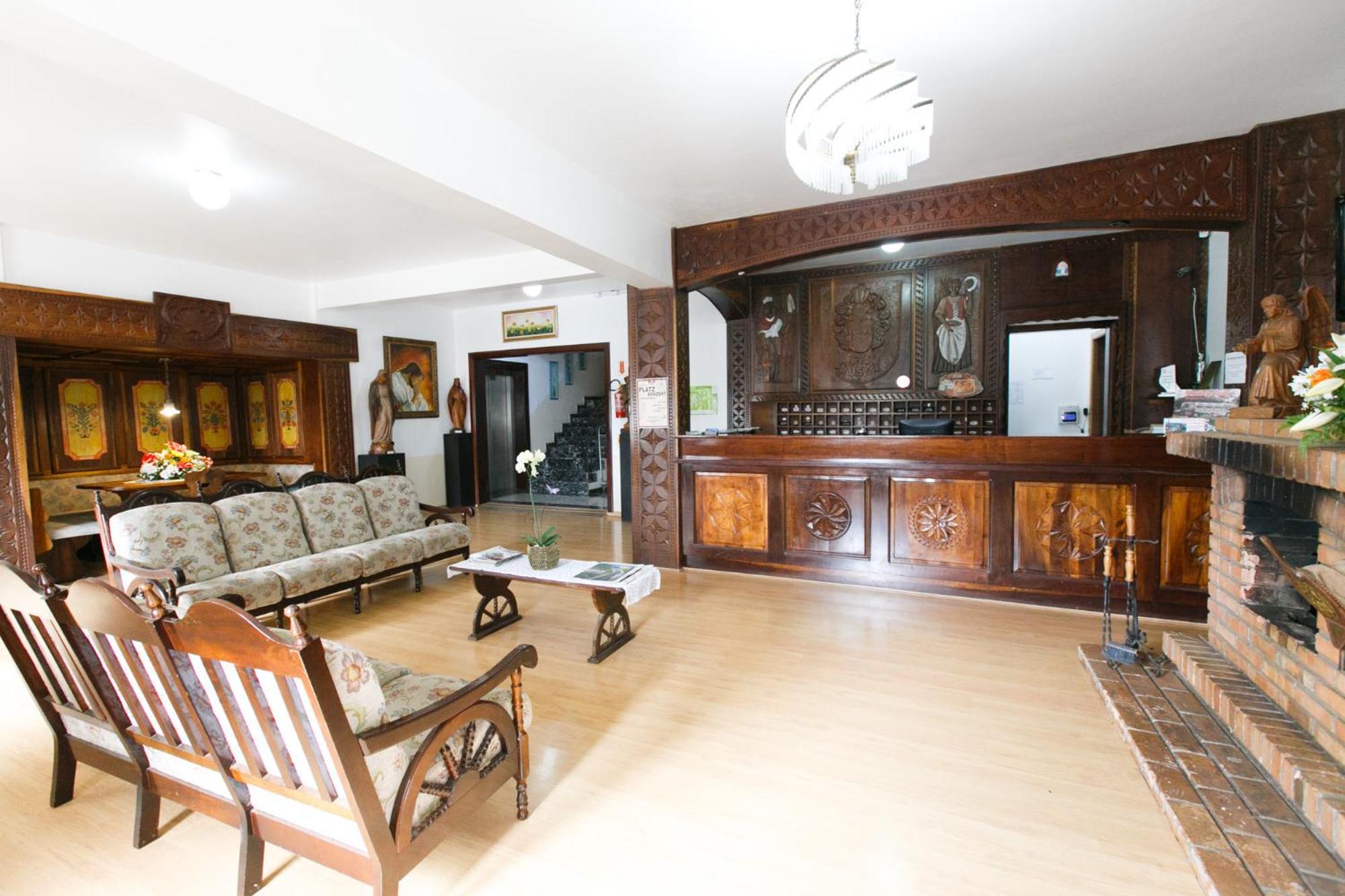 Hotel 13 Linden Treze Tílias Zewnętrze zdjęcie